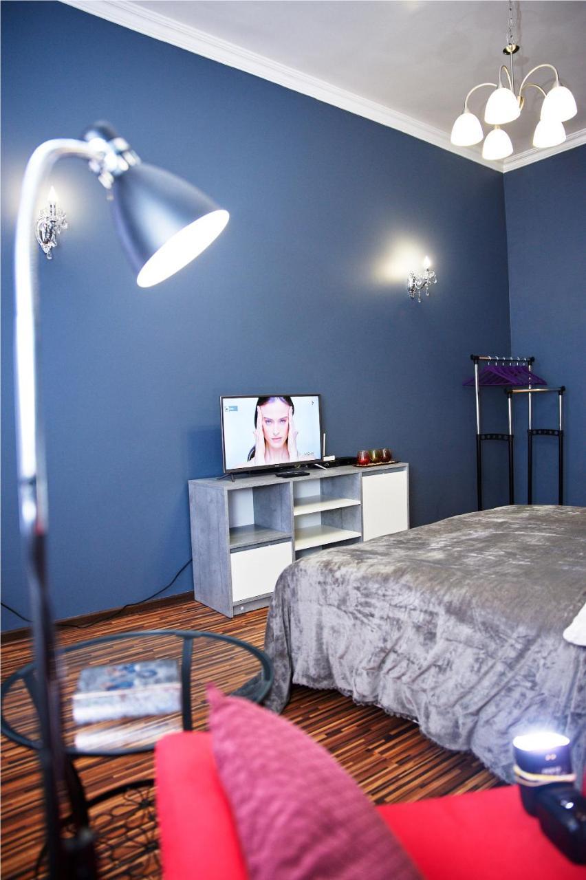 Designer Apartment In The Center Lviv Kültér fotó